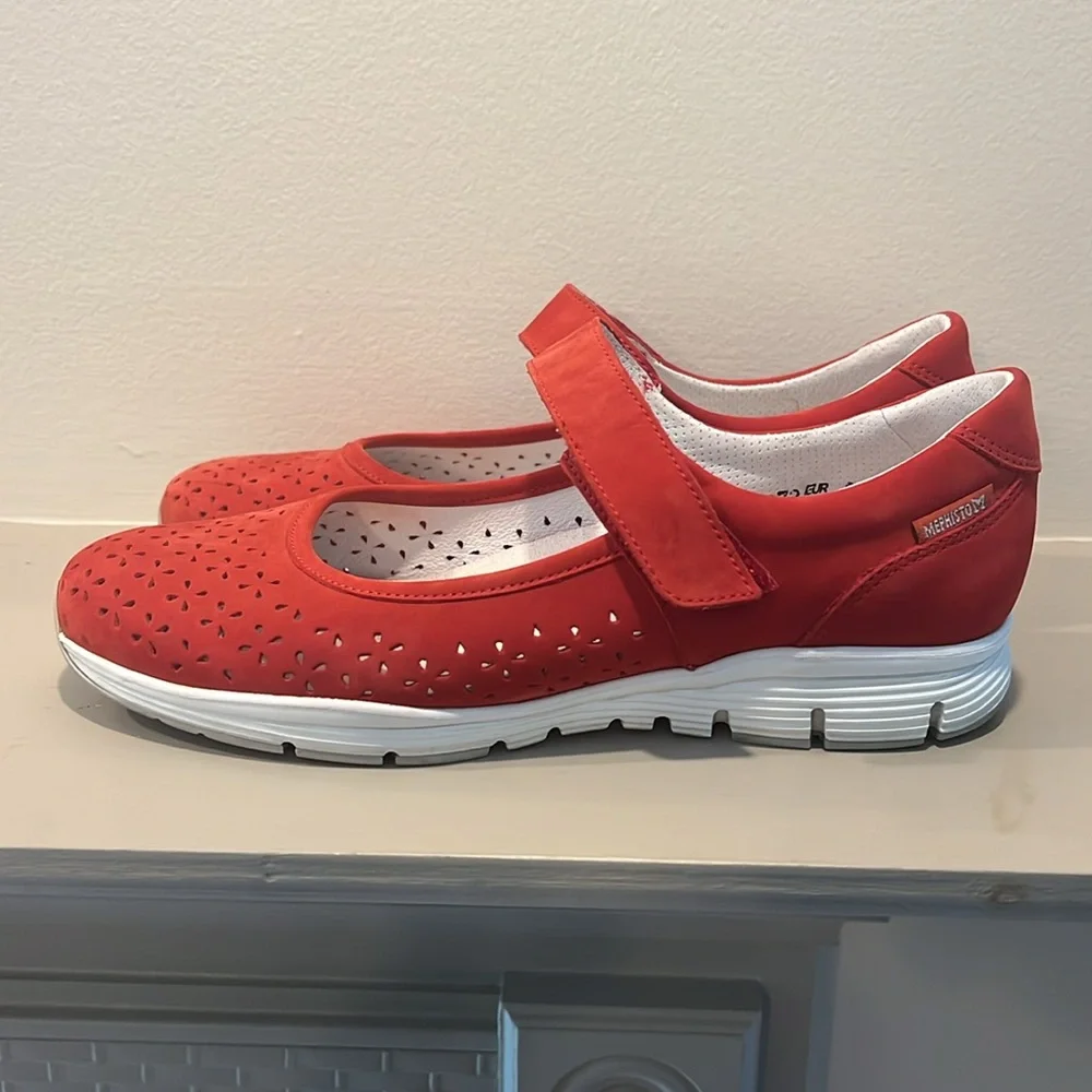 Mephisto Mary Janes Runoff Air Jet System - Picture 3 of 7